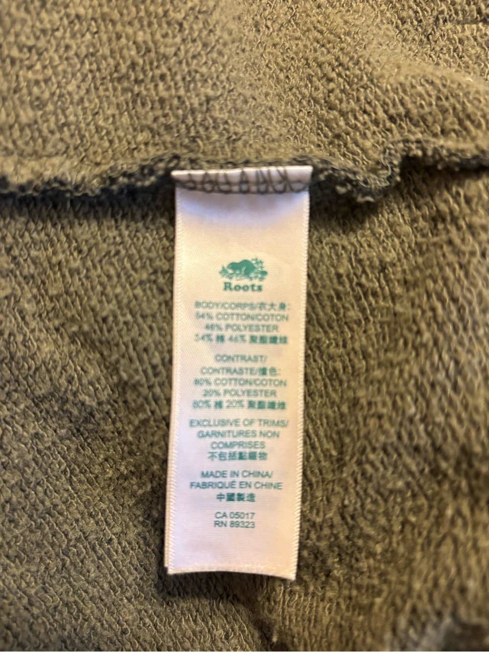 Roots woman’s  Olive Green Zip-Up Hoodie with White Logo - Picture 4 of 4